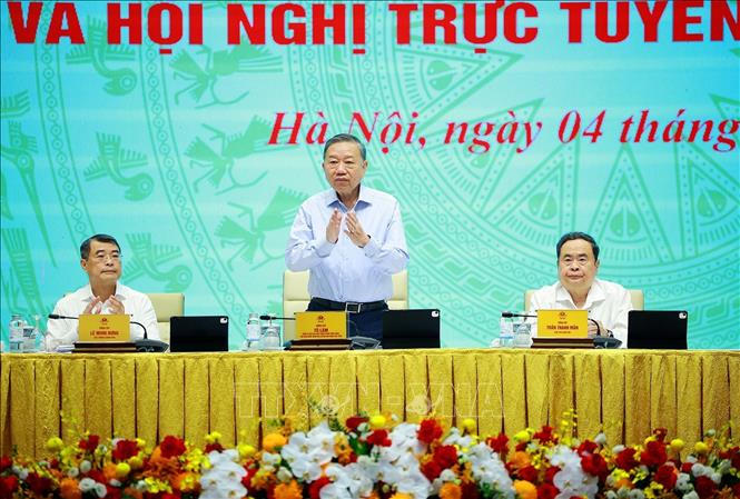 Ch&uacute; th&iacute;ch ảnh