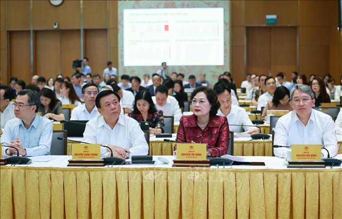 Ch&uacute; th&iacute;ch ảnh
