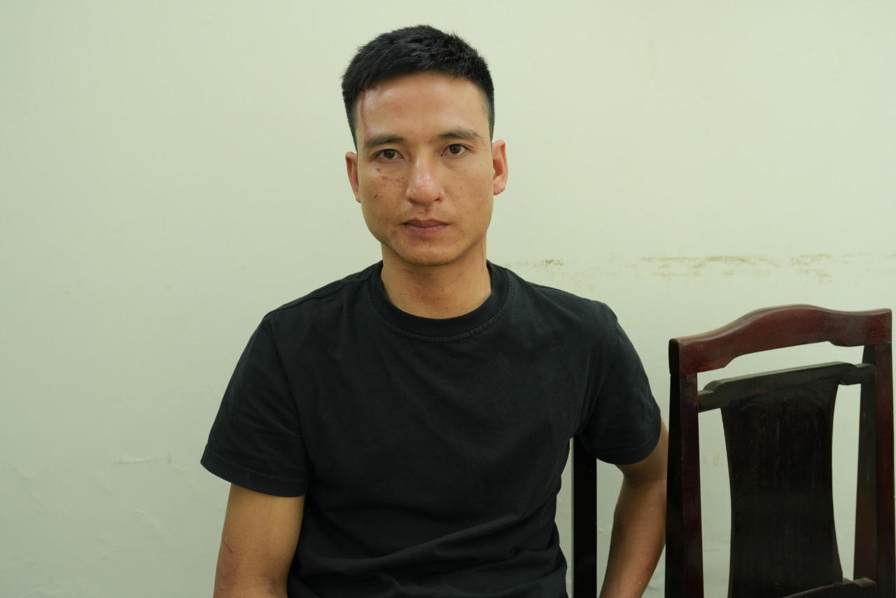 Nguyễn Văn H&ugrave;ng tại cơ quan C&ocirc;ng an.