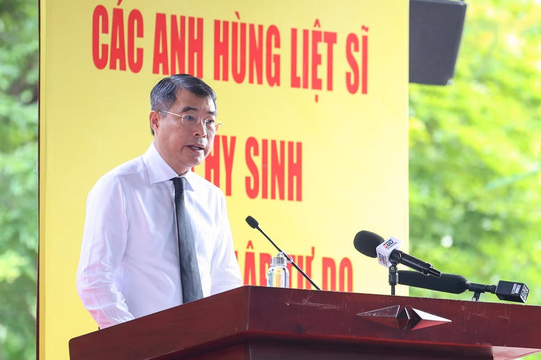 Ph&aacute;t biểu của Thủ tướng L&ecirc; Minh Hưng tại lễ triển khai t&igrave;m kiếm, quy tập h&agrave;i cốt liệt sĩ tại C&ocirc;ng vi&ecirc;n L&ecirc; Thị Ri&ecirc;ng- Ảnh 1.
