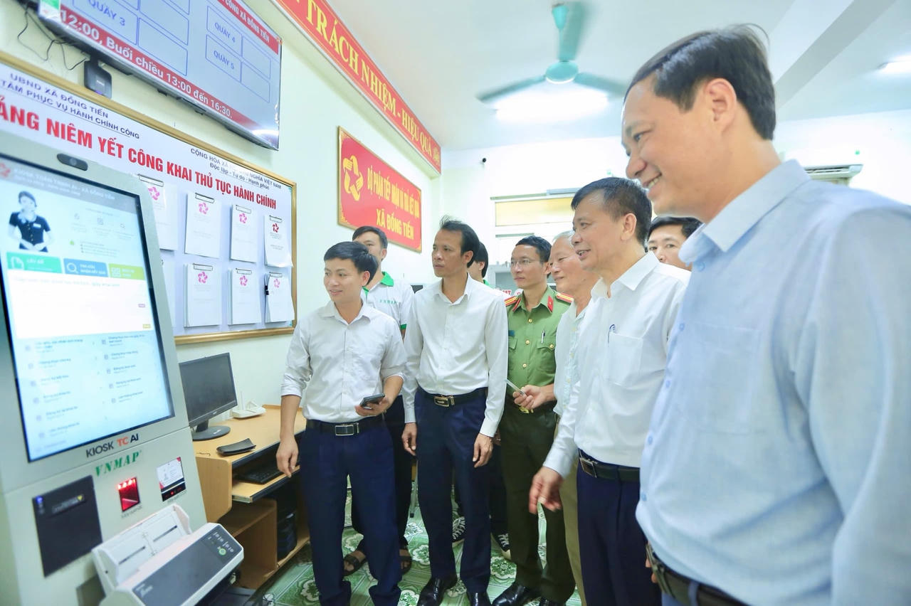 Kiosk AI to&agrave;n tr&igrave;nh được kỳ vọng giảm tải c&aacute;c c&ocirc;ng việc h&agrave;nh ch&iacute;nh c&ocirc;ng. (Ảnh minh họa: MST)
