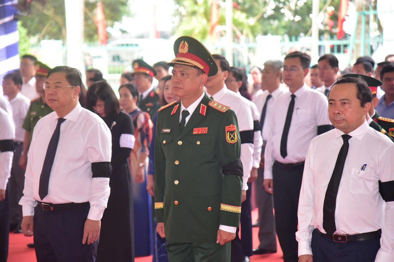 T&acirc;y Ninh truy điệu, an t&aacute;ng 173 h&agrave;i cốt liệt sĩ qu&acirc;n t&igrave;nh nguyện hy sinh tại Campuchia