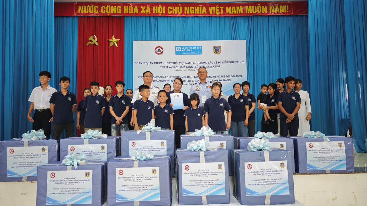 Giao lưu sĩ quan trẻ Cảnh sát biển Việt Nam và Lực lượng Bảo vệ bờ biển Philippines lần thứ nhất