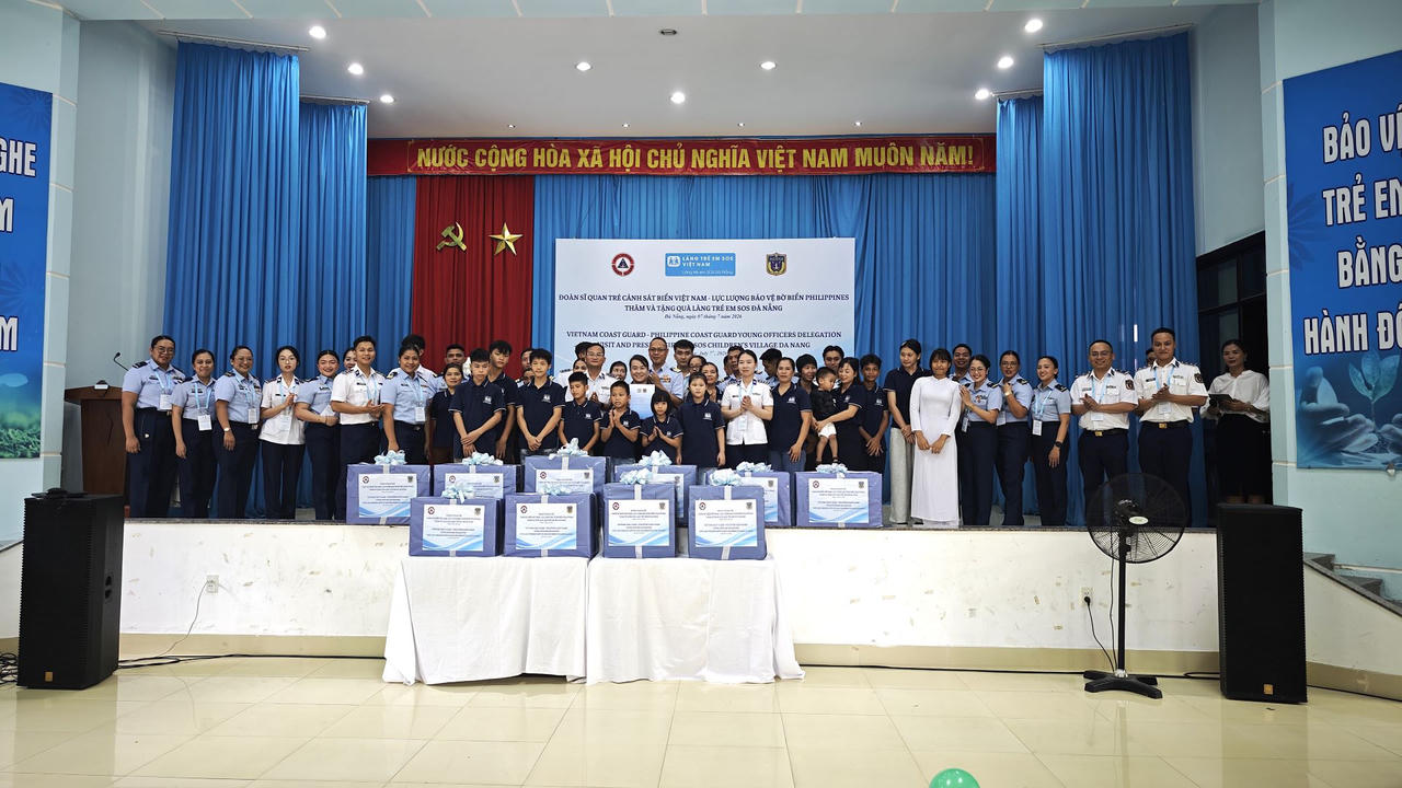 Giao lưu sĩ quan trẻ Cảnh sát biển Việt Nam và Lực lượng Bảo vệ bờ biển Philippines lần thứ nhất