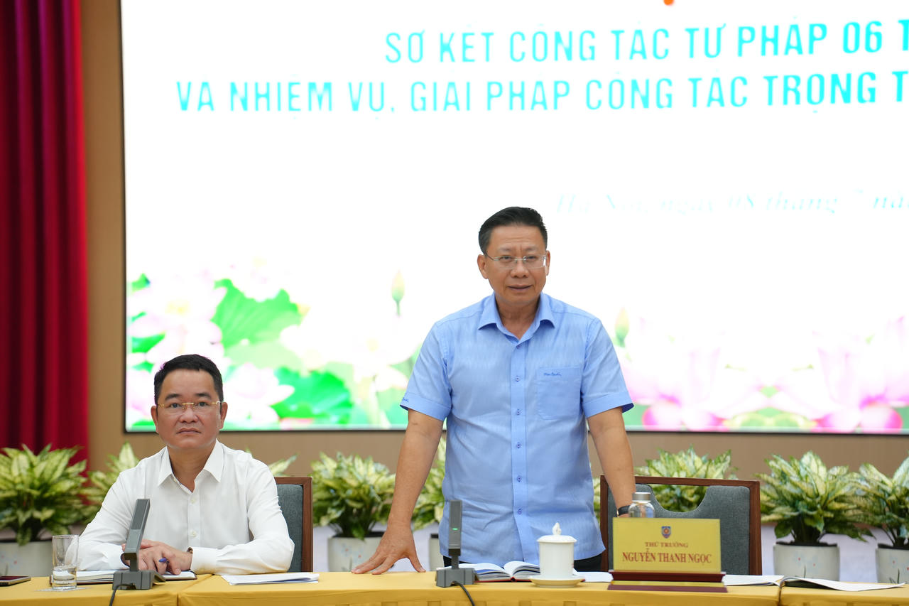 Thứ trưởng Nguyễn Thanh Ngọc ph&aacute;t biểu chỉ đạo Hội nghị.