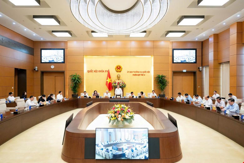 Quang cảnh Phi&ecirc;n họp&nbsp;