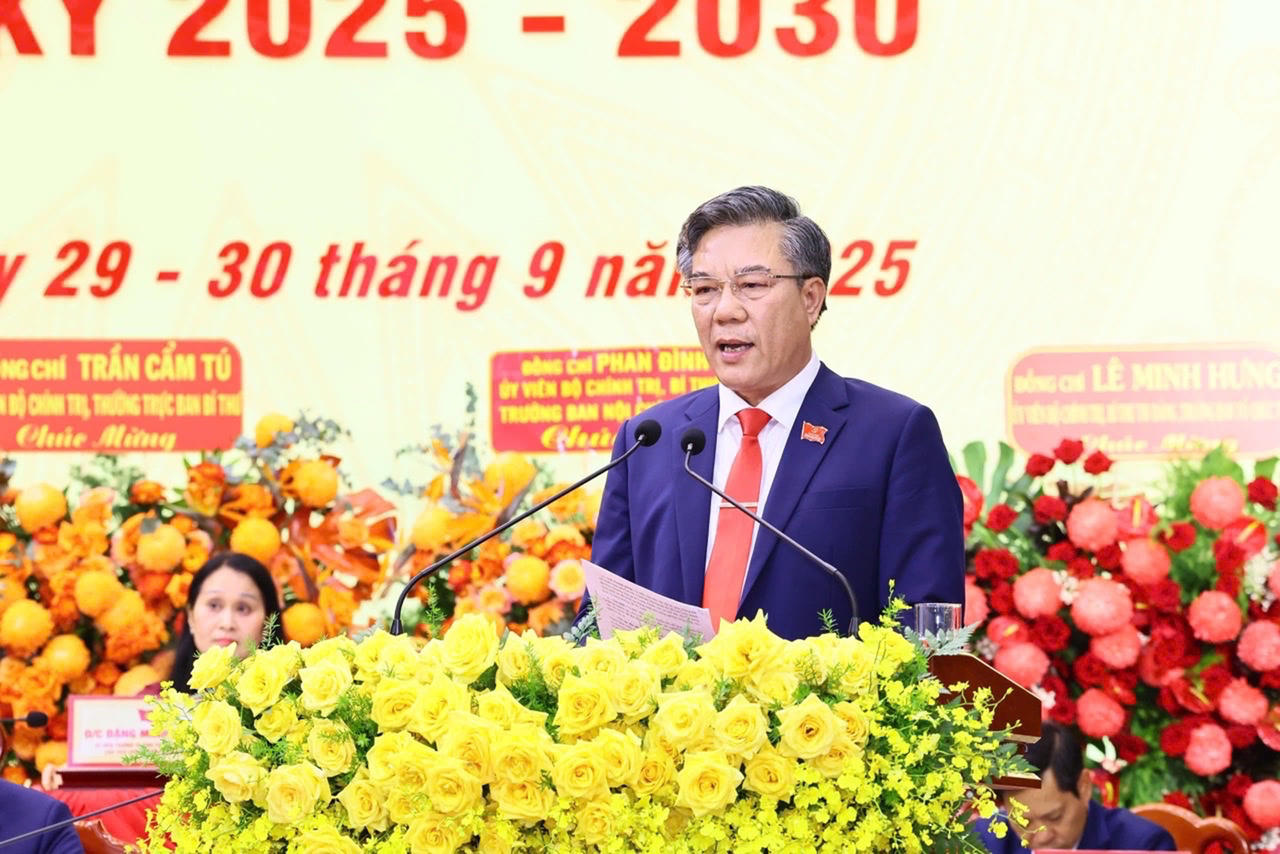 &Ocirc;ng Dương Minh Dũng.