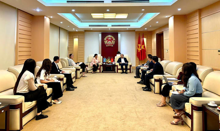 To&agrave;n cảnh buổi l&agrave;m việc (Ảnh: MST)