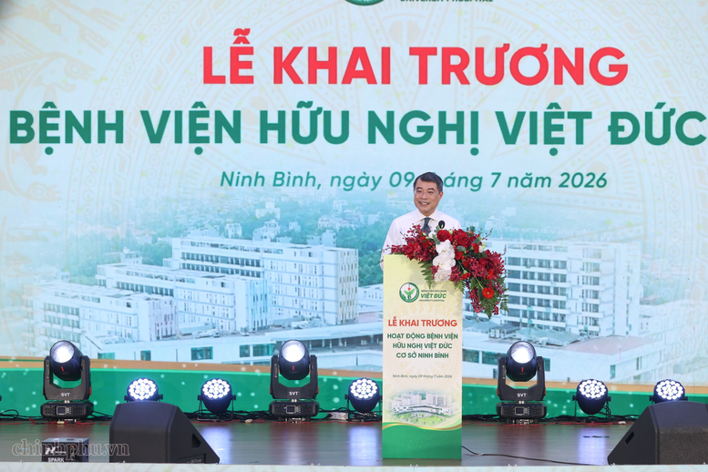 Thủ tướng L&ecirc; Minh Hưng: X&acirc;y dựng những bệnh viện hiện đại v&agrave; h&igrave;nh th&agrave;nh hệ sinh th&aacute;i y tế ph&aacute;t triển đồng bộ- Ảnh 3.