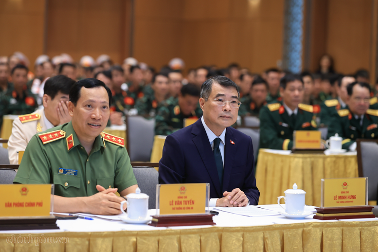 Thủ tướng L&ecirc; Minh Hưng: X&acirc;y dựng một Việt Nam tự cường nhưng nh&acirc;n &aacute;i, bản lĩnh nhưng h&ograve;a hiếu, ph&aacute;t triển nhưng c&oacute; tr&aacute;ch nhiệm- Ảnh 3.