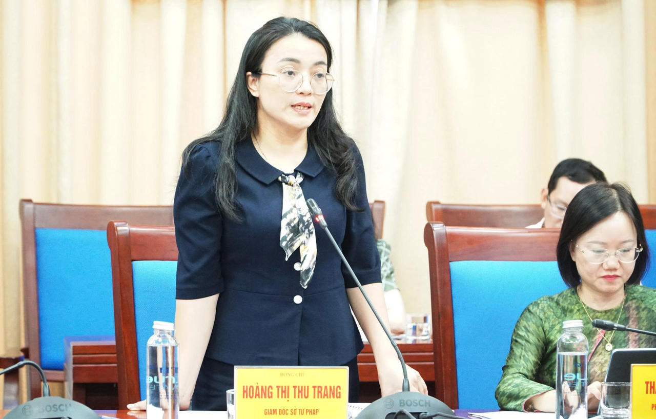 Gi&aacute;m đốc Sở Tư ph&aacute;p Nghệ An Ho&agrave;ng Thị Thu Trang n&ecirc;u một số kiến nghị, đề xuất trong ph&aacute;t triển c&ocirc;ng t&aacute;c tư ph&aacute;p.