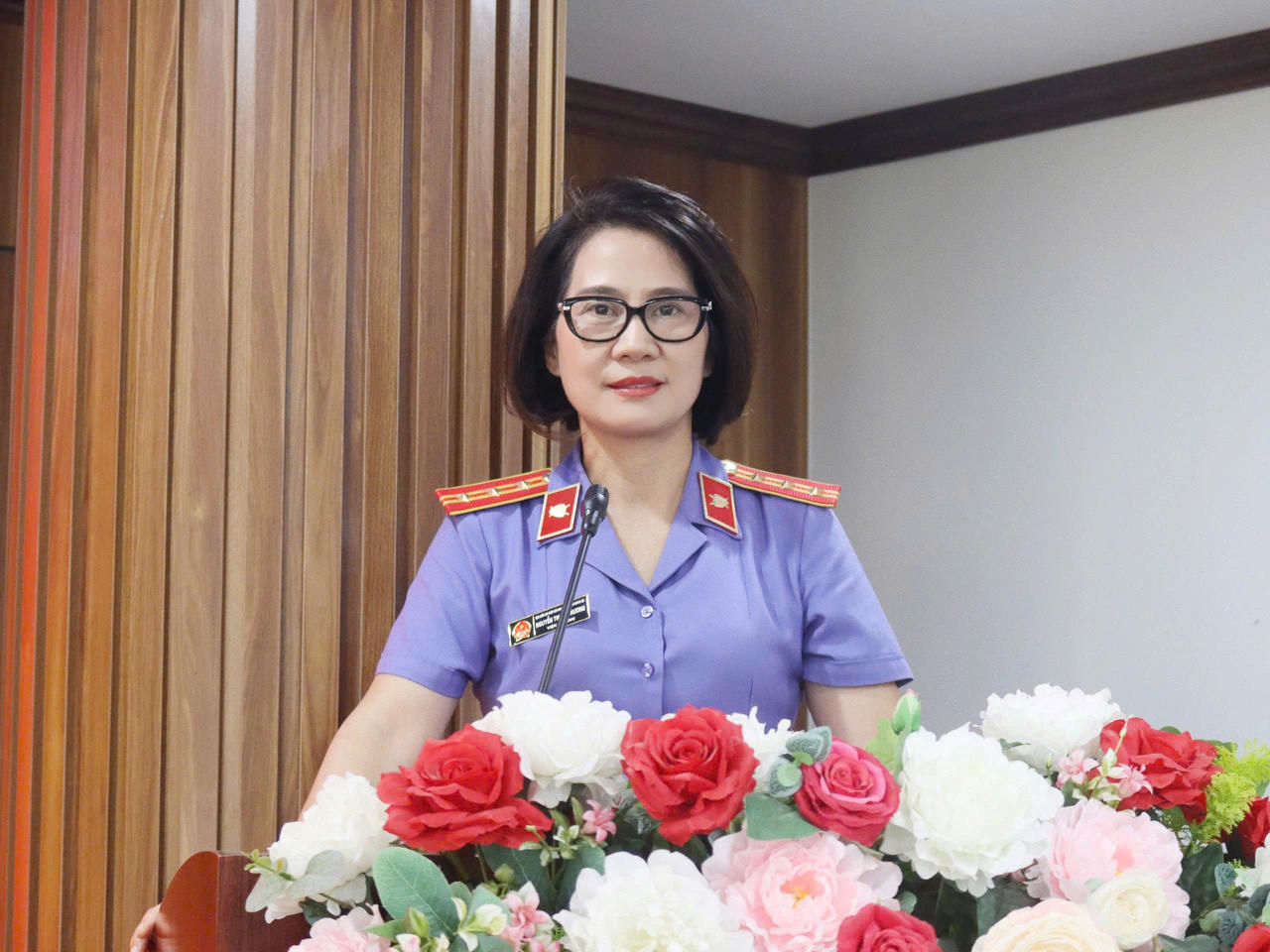 Viện trưởng VKSND KV1 Nguyễn Thị Lan Hương ph&aacute;t biểu tại buổi lễ.