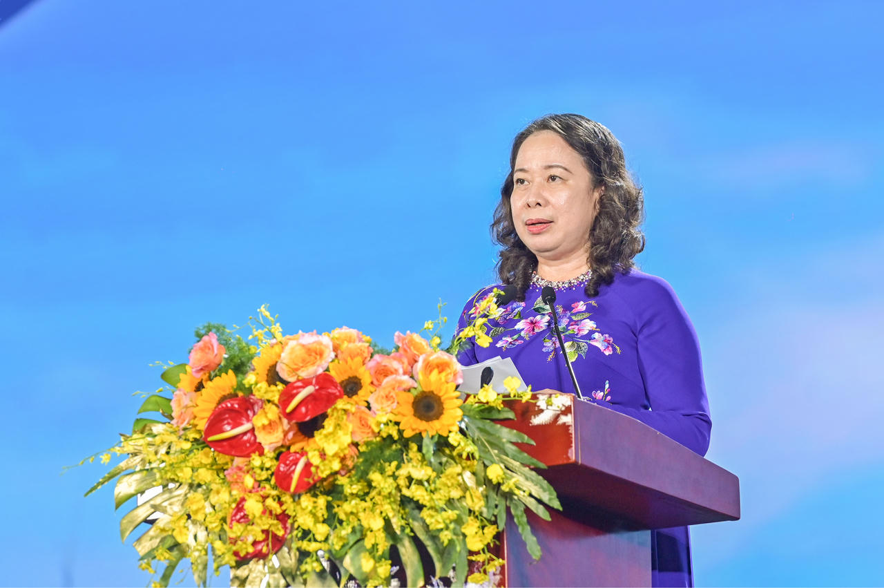 B&iacute; thư Trung ương Đảng, Ph&oacute; Chủ tịch nước V&otilde; Thị &Aacute;nh Xu&acirc;n ph&aacute;t biểu tại lễ khai mạc. Ảnh: BTC