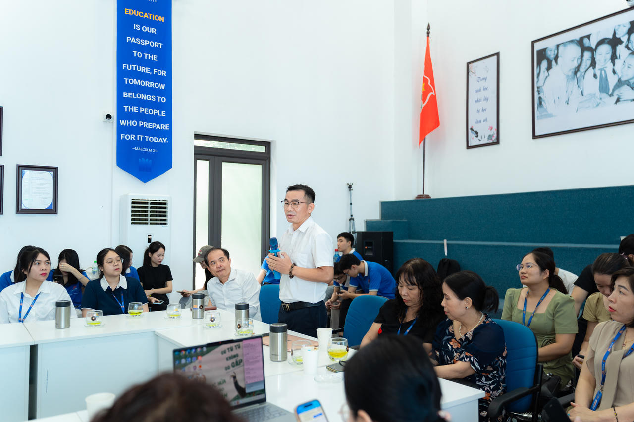 Trường Đại học Th&agrave;nh Đ&ocirc; kết nối học thuật v&agrave; thực tiễn trong x&acirc;y dựng hệ thống ph&aacute;p luật kiến tạo ph&aacute;t triển