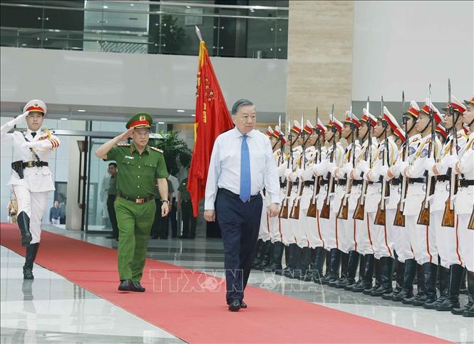 Ch&uacute; th&iacute;ch ảnh