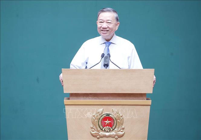 Ch&uacute; th&iacute;ch ảnh
