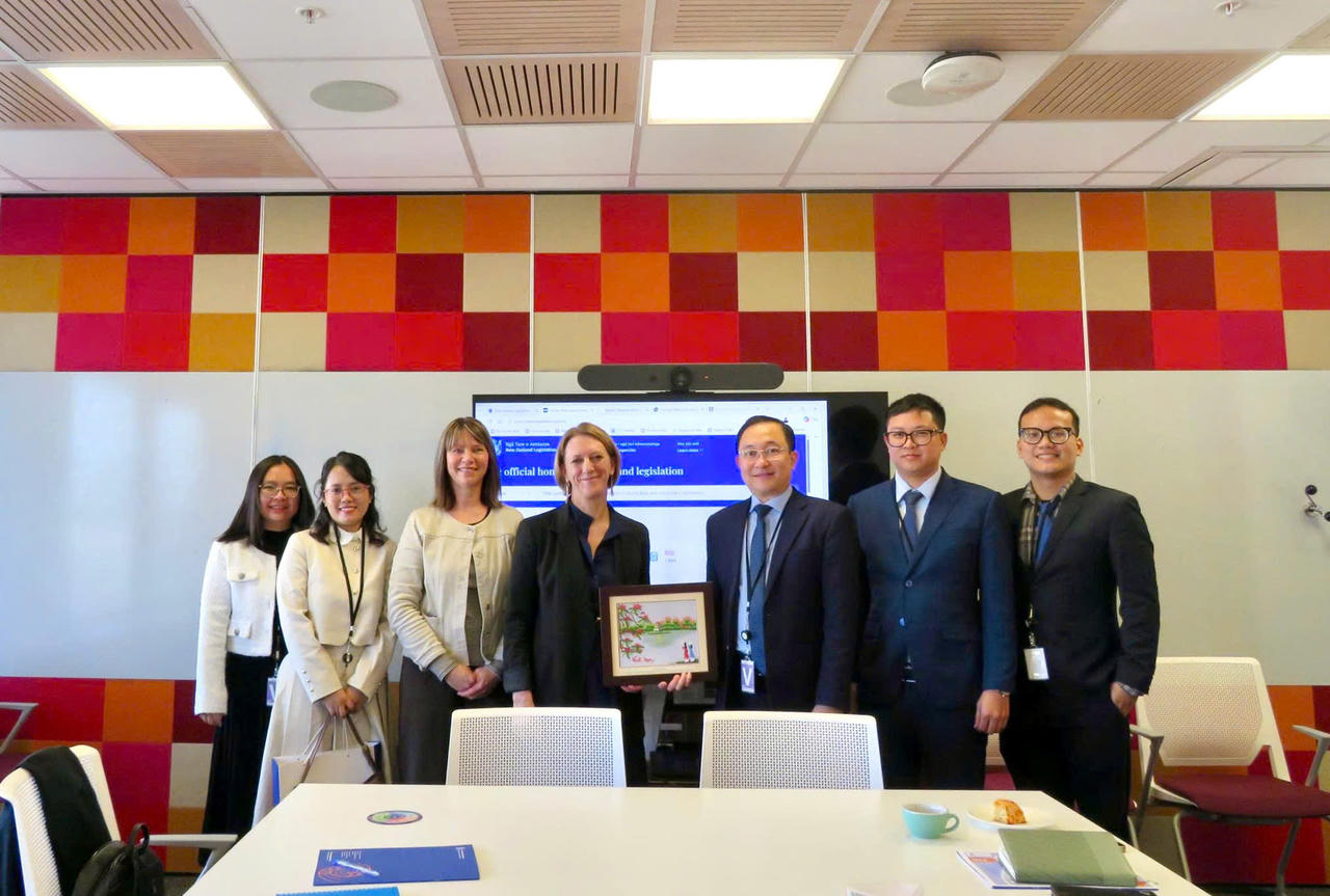 Nghiên cứu, học tập kinh nghiệm về phổ biến, giáo dục pháp luật tại New Zealand