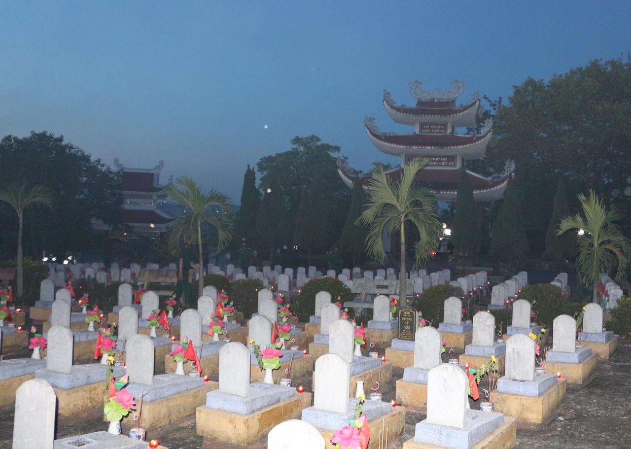 Bộ trưởng Bộ Tư pháp Hoàng Thanh Tùng dự cầu truyền hình 'Sao sáng dẫn đường' tại Quảng Trị