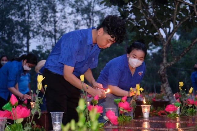 Tri &acirc;n kh&ocirc;ng chỉ trong một ng&agrave;y 1