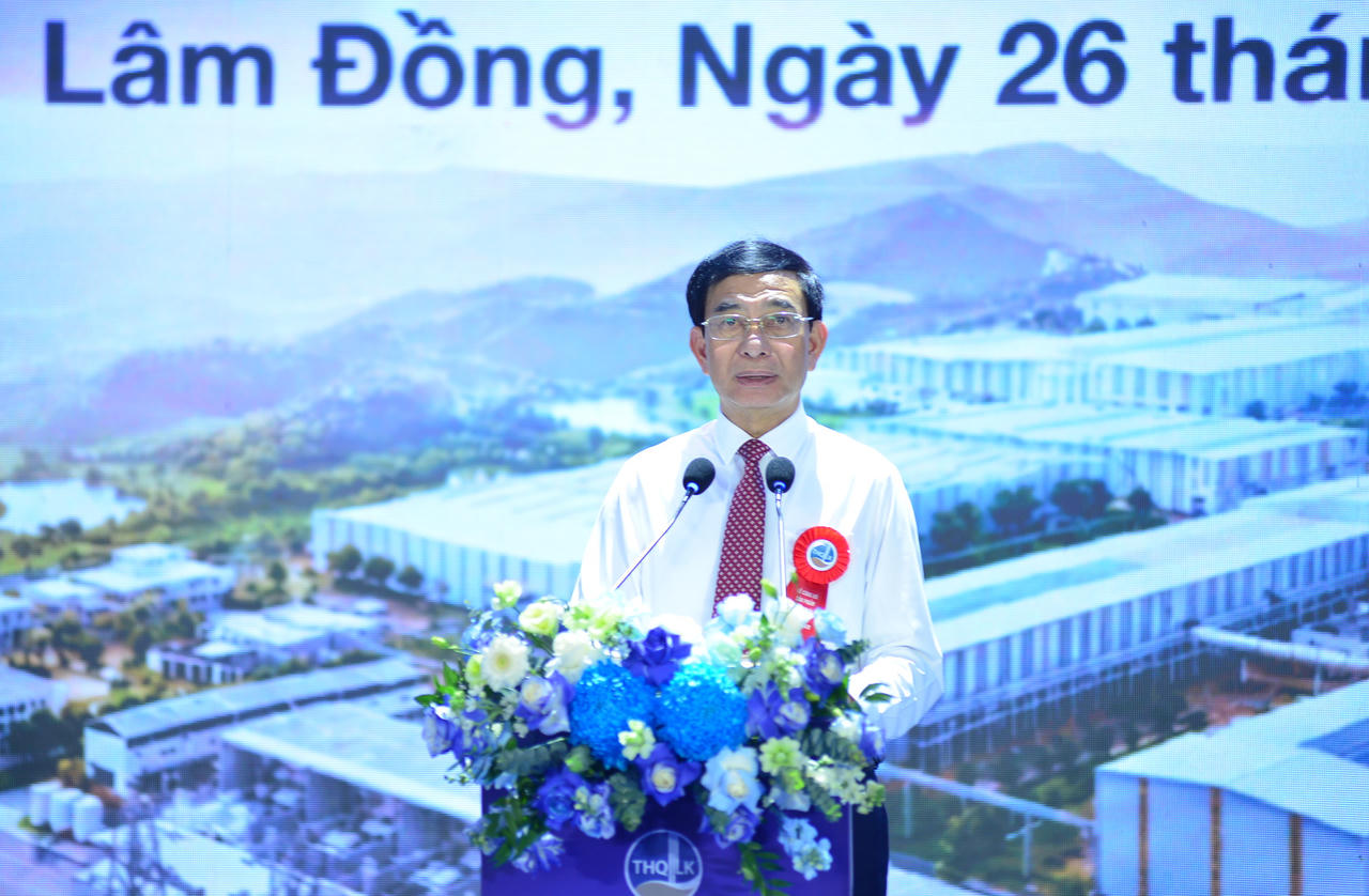Đại tướng Phan Văn Giang - Ủy vi&ecirc;n Bộ Ch&iacute;nh trị, Ph&oacute; Thủ tướng Ch&iacute;nh phủ, Bộ trưởng Bộ Quốc ph&ograve;ng ph&aacute;t biểu chỉ đạo. Ảnh: M.Long.