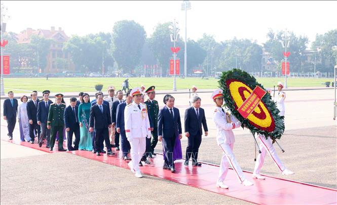 Ch&uacute; th&iacute;ch ảnh