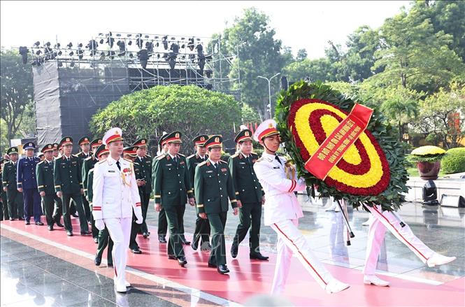 Ch&uacute; th&iacute;ch ảnh