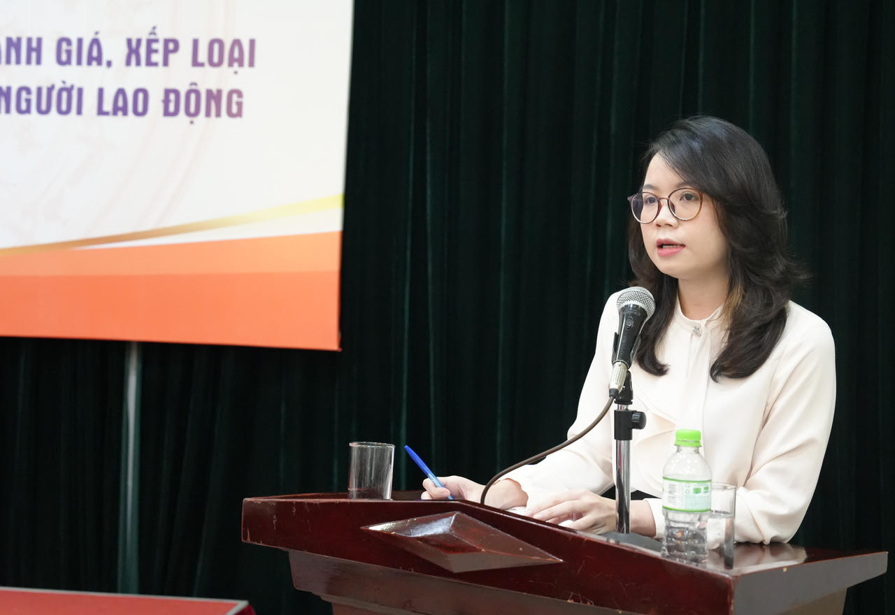 B&agrave; B&ugrave;i Thị Thảo My, Vụ C&ocirc;ng chức - Vi&ecirc;n chức Bộ Nội Vụ.