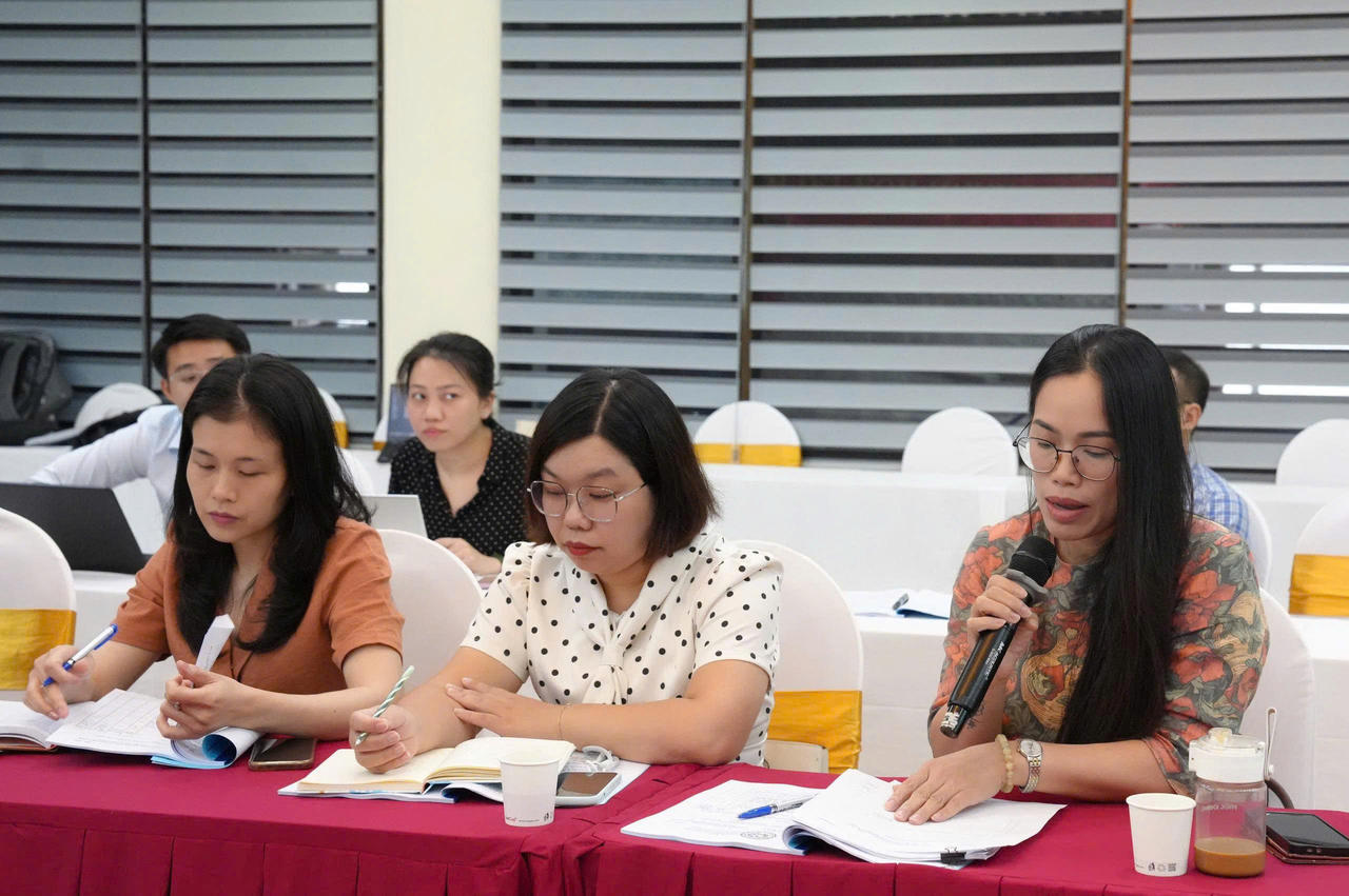 Đại biểu ph&aacute;t biểu tại Hội nghị.