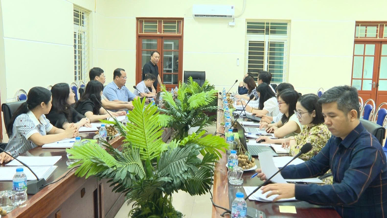 Đo&agrave;n kiểm tra của Bộ Tư ph&aacute;p l&agrave;m việc tại Hưng Y&ecirc;n về c&ocirc;ng t&aacute;c đăng k&yacute; biện ph&aacute;p bảo đảm v&agrave; bồi thường nh&agrave; nước
