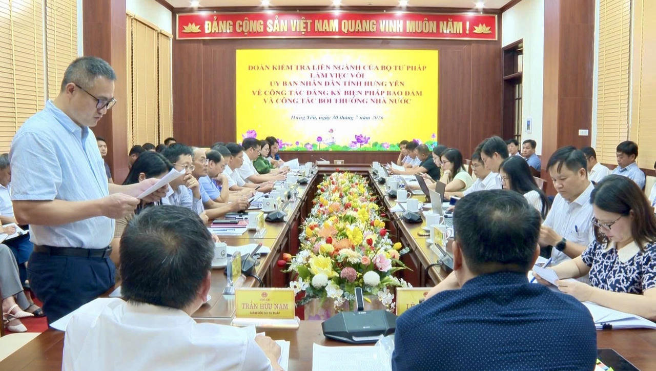 Đoàn kiểm tra của Bộ Tư pháp làm việc tại Hưng Yên về công tác đăng ký biện pháp bảo đảm và bồi thường nhà nước