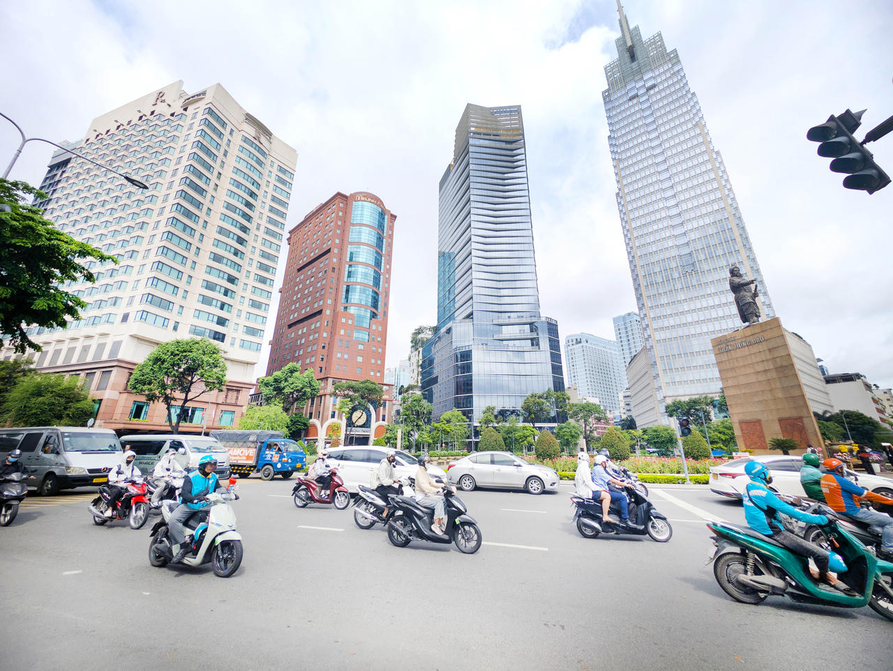 Dự thảo Luật Ph&aacute;t triển đ&ocirc; thị năm 2026 đ&atilde; tập trung thiết lập c&aacute;c cơ chế, ch&iacute;nh s&aacute;ch đặc th&ugrave; nhằm th&uacute;c đẩy sự bứt ph&aacute; của c&aacute;c đ&ocirc; thị đặc biệt v&agrave; khu kinh tế đặc biệt.  (Ảnh trong b&agrave;i: Trường Giang)