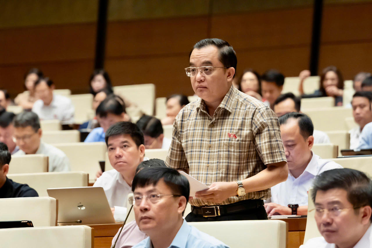 Đại biểu Huỳnh Ngọc Li&ecirc;m.