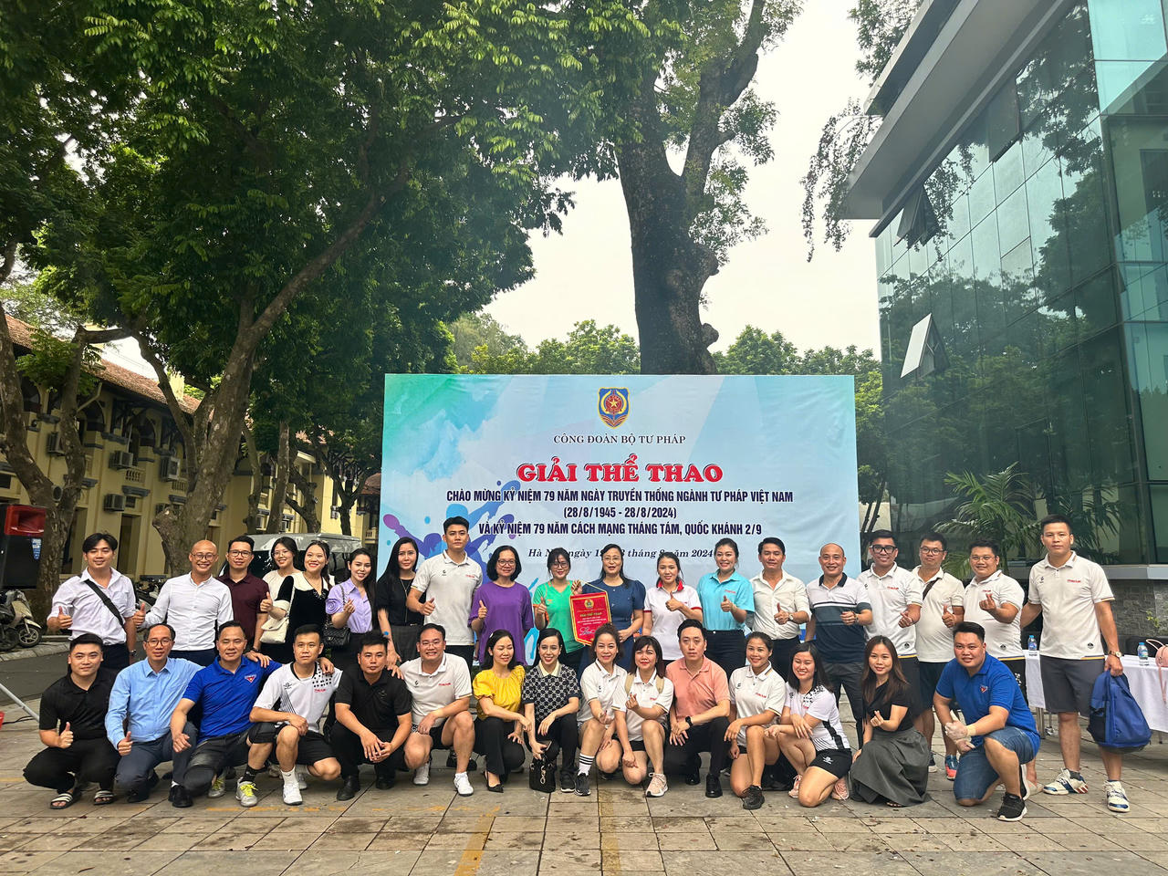 B&aacute;o PLVN đạt giải tại Hội thao ng&agrave;nh Tư ph&aacute;p nh&acirc;n kỷ niệm 79 năm ng&agrave;y truyền thống ng&agrave;nh Tư ph&aacute;p 28/8 v&agrave; kỷ niệm 79 năm Ng&agrave;y Quốc kh&aacute;nh 2/9.