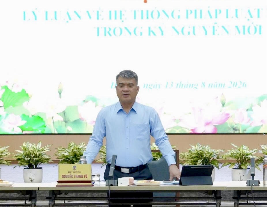 Thứ trưởng Nguyễn Thanh T&uacute; ph&aacute;t biểu khai mạc
