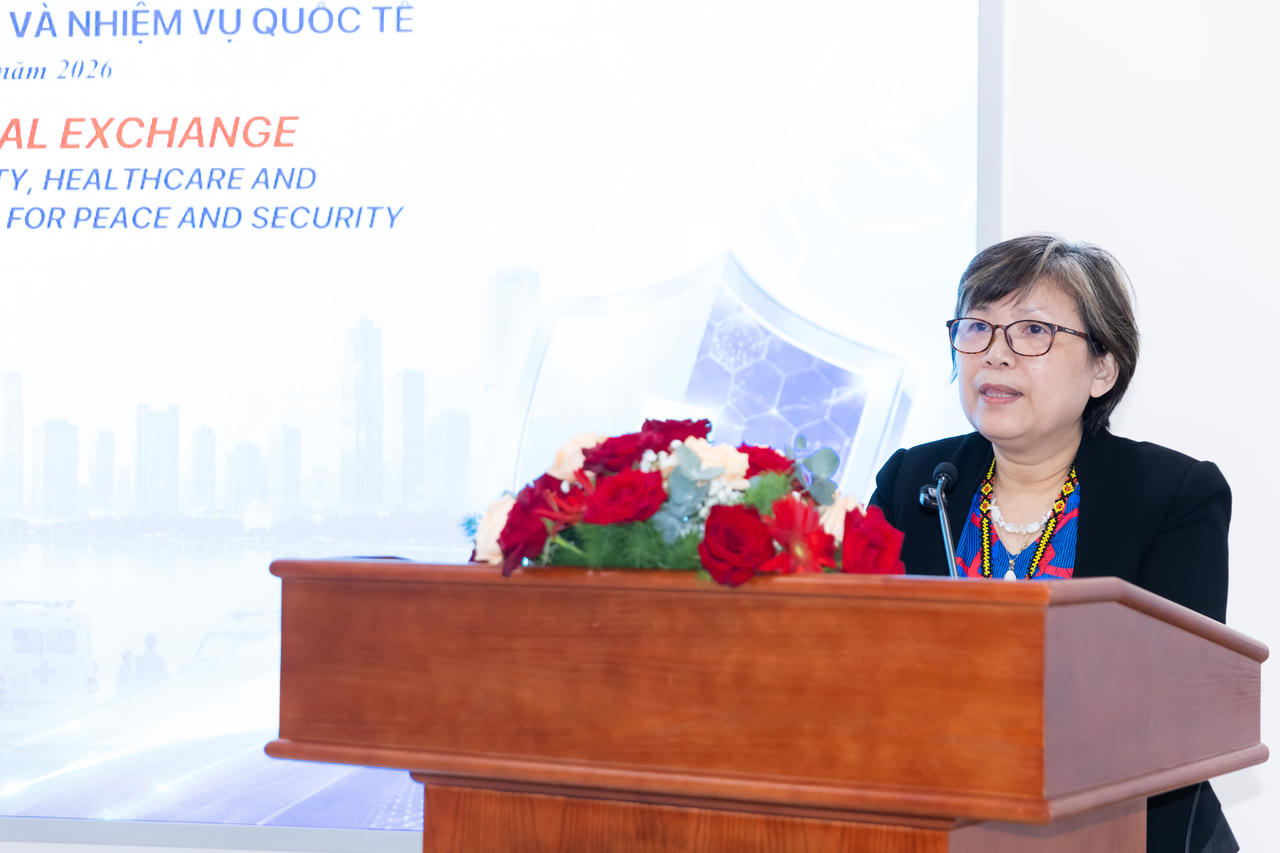 B&agrave; Vũ Thu Hồng, C&aacute;n bộ Chương tr&igrave;nh Phụ nữ, H&ograve;a b&igrave;nh v&agrave; An ninh, UN Women Việt Nam