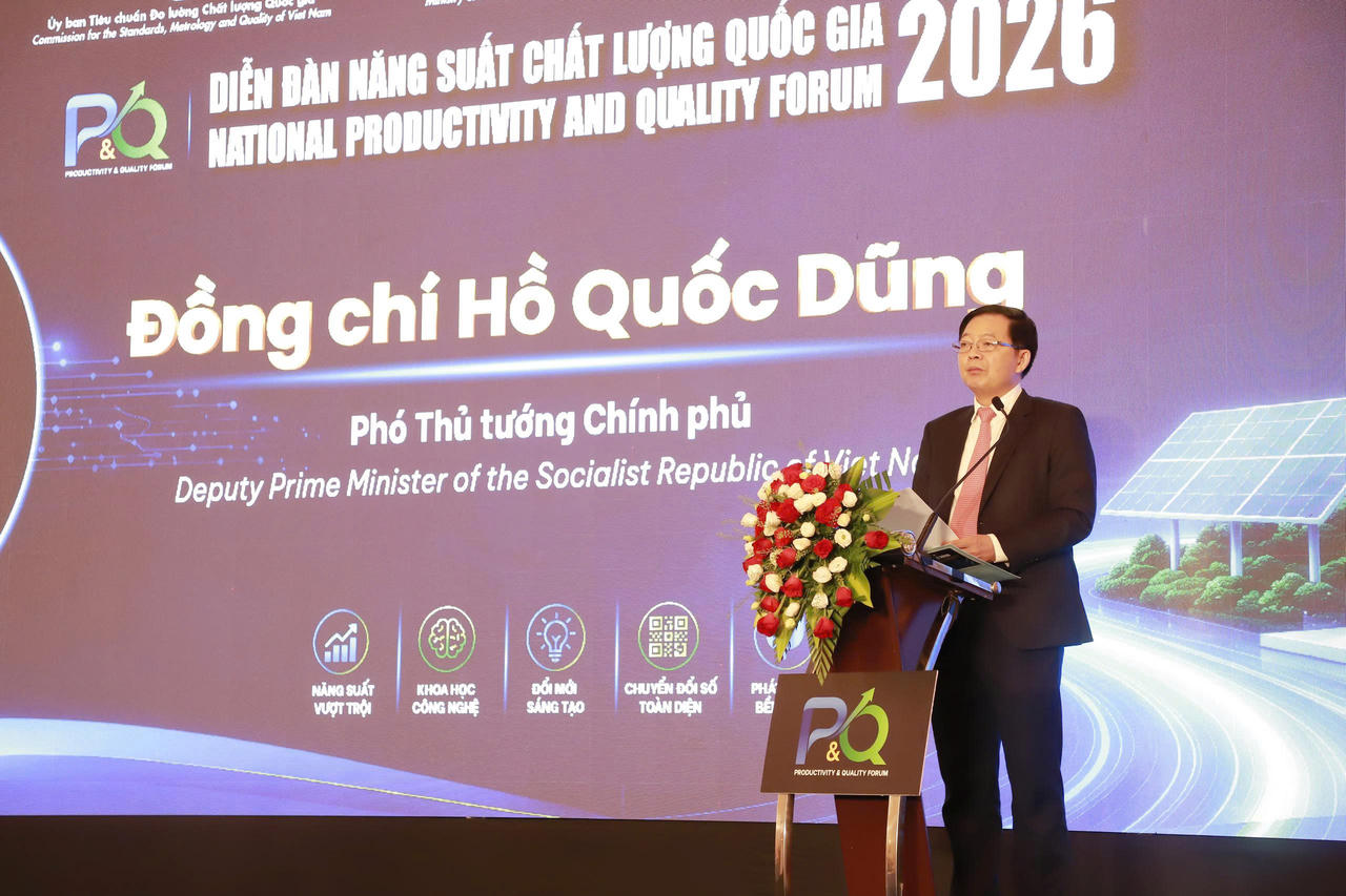 Ph&oacute; Thủ tướng Hồ Quốc Dũng ph&aacute;t biểu chỉ đạo tại phi&ecirc;n to&agrave;n thể (Ảnh: MOST)