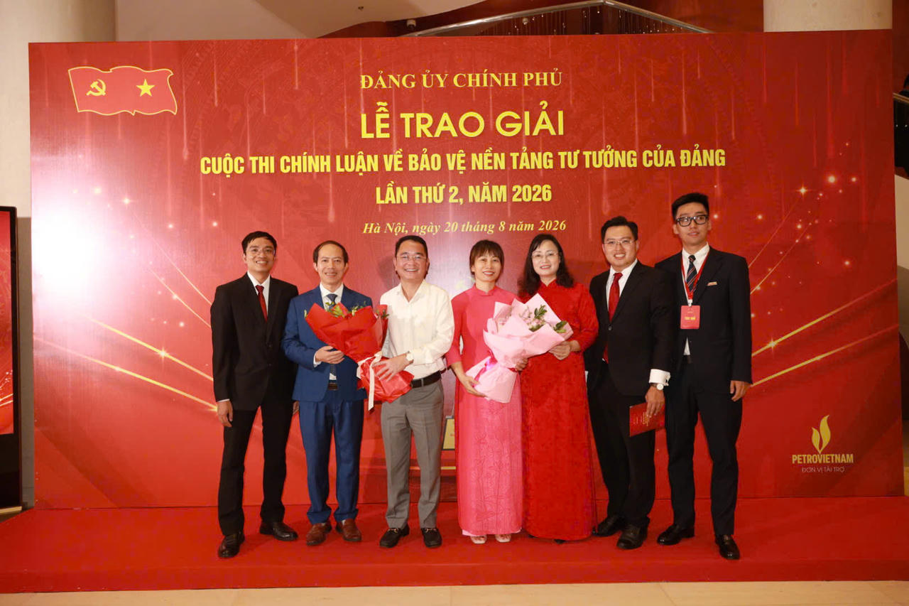 Báo Pháp luật Việt Nam giành 4 giải Cuộc thi chính luận về bảo vệ nền tảng tư tưởng của Đảng trong Đảng bộ Chính phủ