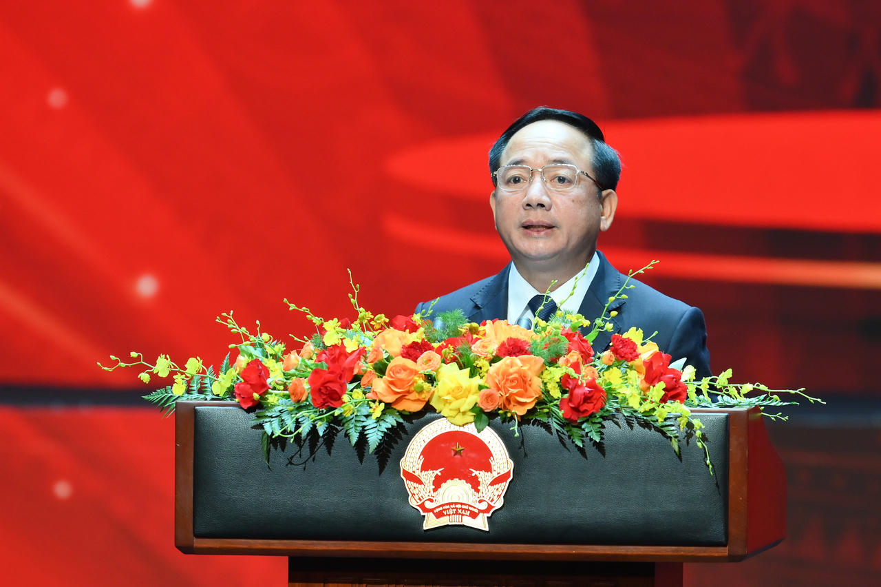 Trưởng ban Tuy&ecirc;n gi&aacute;o Trung ương Trịnh Văn Quyết ph&aacute;t biểu chỉ đạo buổi lễ.