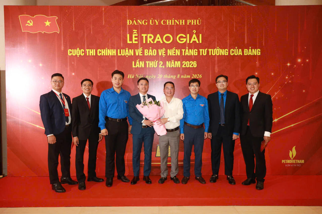 Báo Pháp luật Việt Nam giành 4 giải Cuộc thi chính luận về bảo vệ nền tảng tư tưởng của Đảng trong Đảng bộ Chính phủ