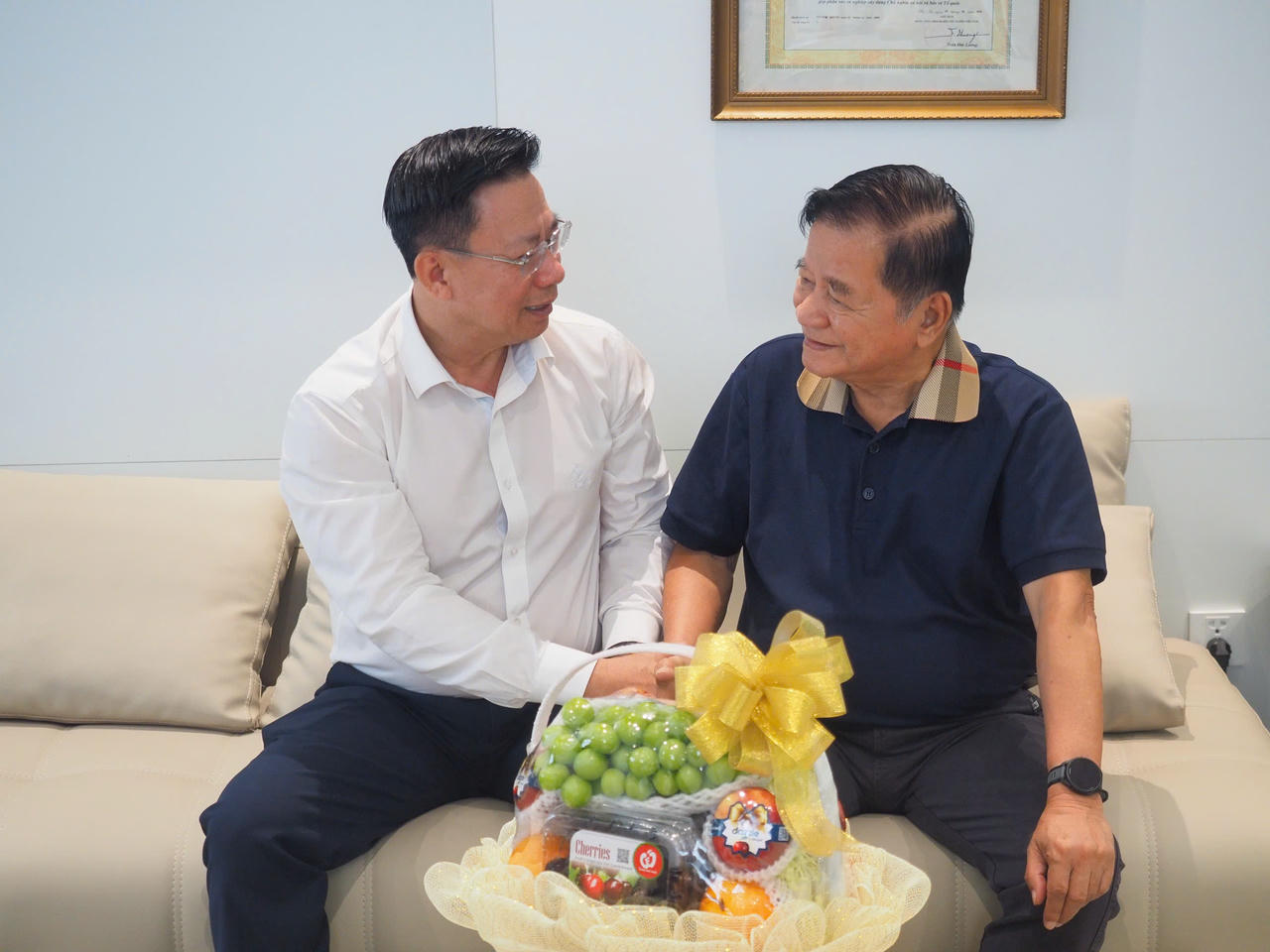 Lãnh đạo Bộ Tư pháp thăm nguyên lãnh đạo Bộ qua các thời kỳ