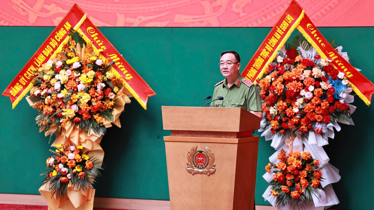 Thứ trưởng Phạm Thế T&ugrave;ng ph&aacute;t biểu tại buổi lễ (Ảnh: LL GGHB cung cấp)