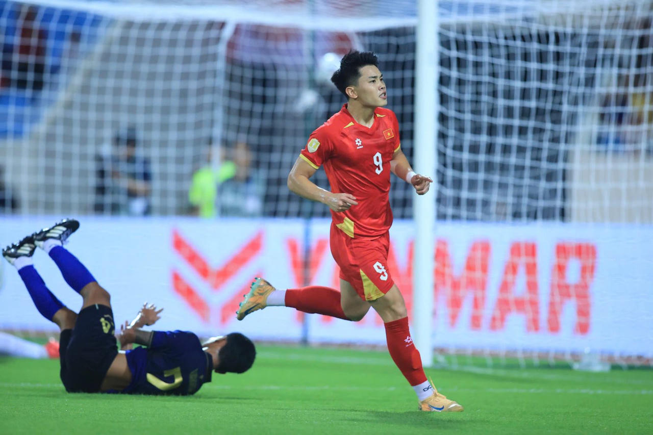 Danh hiệu Cầu thủ xuất sắc nhất giải AFF Cup 2026 kh&ocirc;ng n&ecirc;n l&agrave; điểm kết th&uacute;c với Đ&igrave;nh Bắc (Ảnh VFF)
