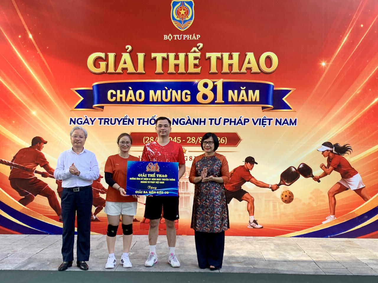 S&ocirc;i động giải thể thao mừng 81 năm ng&agrave;y truyền thống Ng&agrave;nh Tư ph&aacute;p