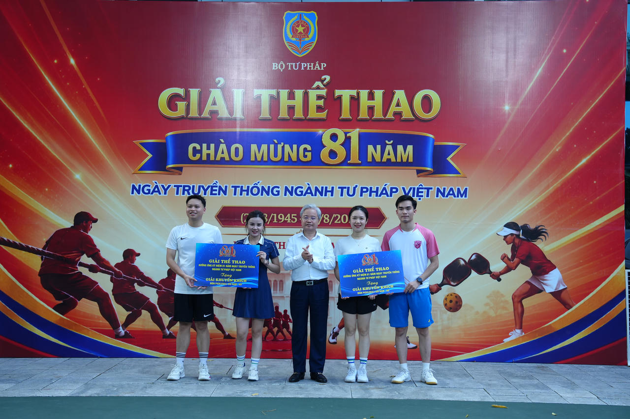 S&ocirc;i động giải thể thao mừng 81 năm ng&agrave;y truyền thống Ng&agrave;nh Tư ph&aacute;p