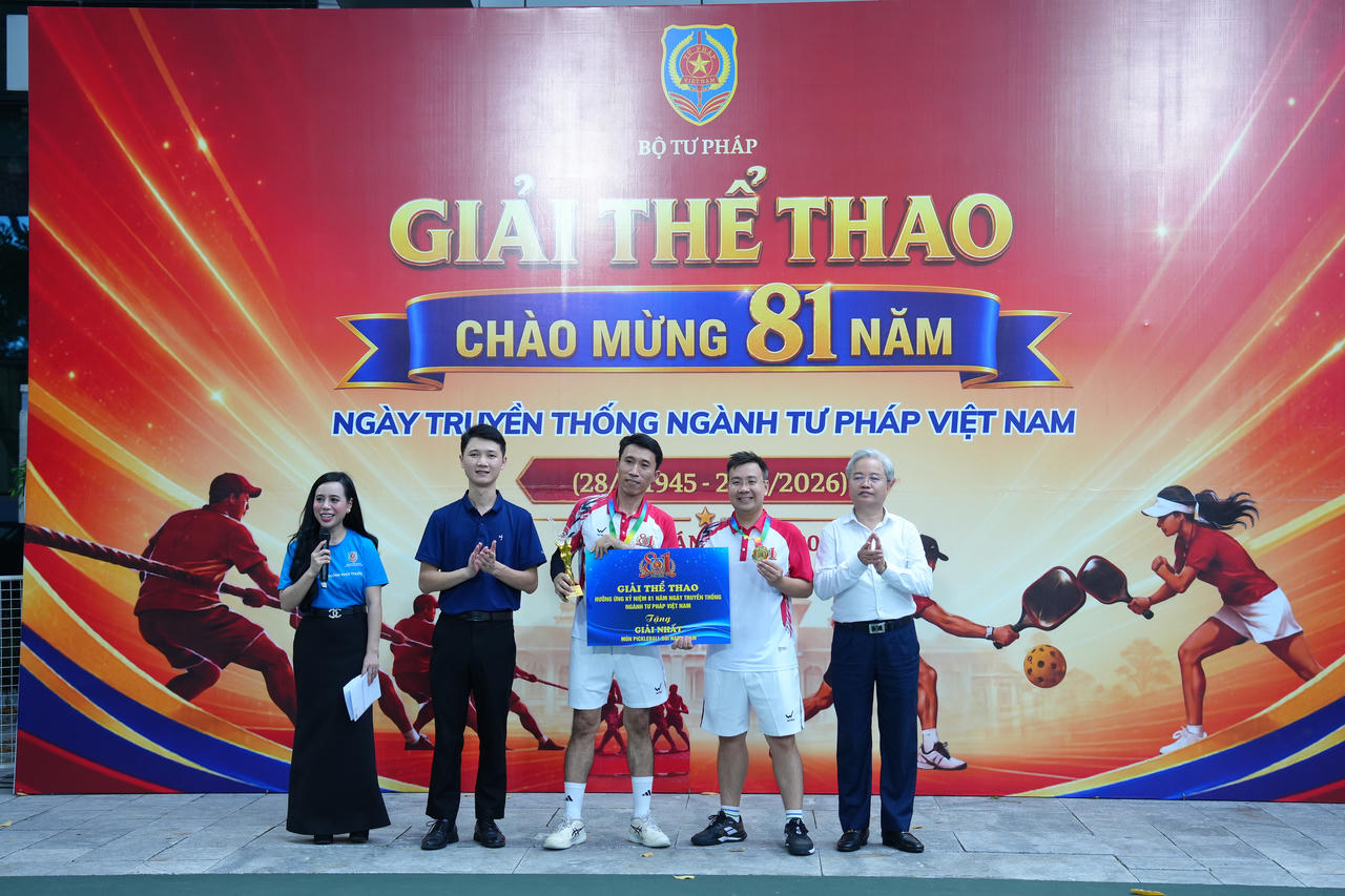 S&ocirc;i động giải thể thao mừng 81 năm ng&agrave;y truyền thống Ng&agrave;nh Tư ph&aacute;p