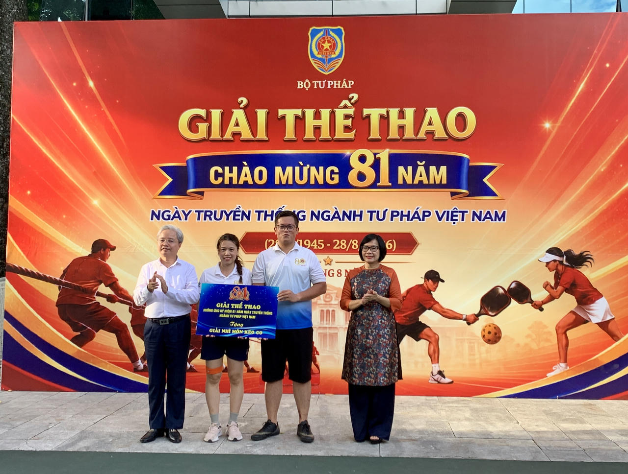 S&ocirc;i động giải thể thao mừng 81 năm ng&agrave;y truyền thống Ng&agrave;nh Tư ph&aacute;p