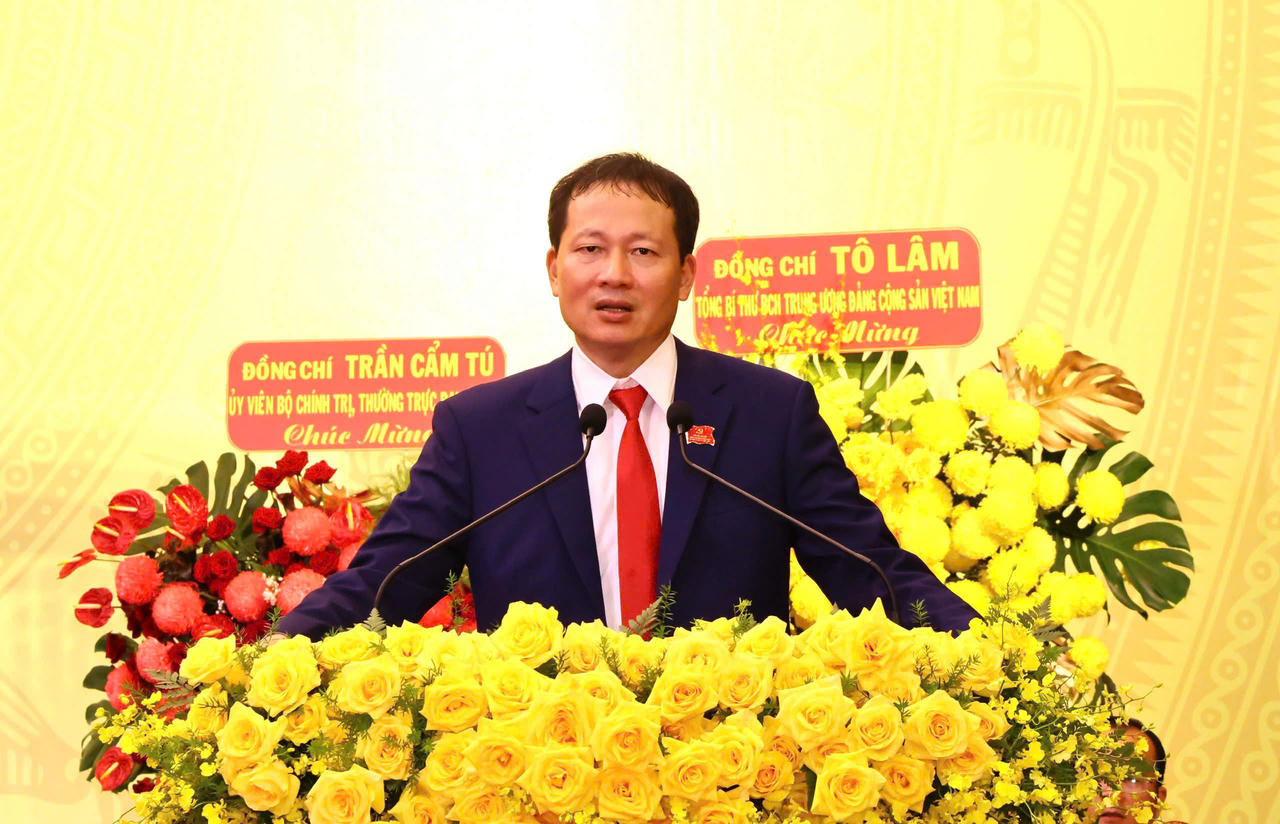 B&iacute; thư Th&agrave;nh ủy Đồng Nai Vũ Hồng Văn y&ecirc;u cầu x&aacute;c định r&otilde; tiến độ, sản phẩm v&agrave; tr&aacute;ch nhiệm người đứng đầu trong thực hiện Nghị quyết số 16-NQ/TW. Ảnh tư liệu.