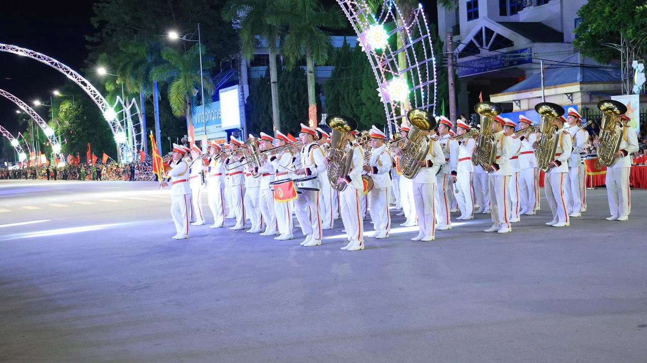 Đo&agrave;n Qu&acirc;n Ca thường xuy&ecirc;n biểu diễn tại những sự kiện lớn, c&oacute; &yacute; nghĩa của đất nước. Ảnh: MH