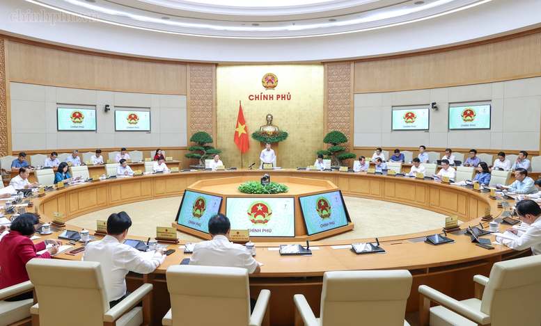Thủ tướng chủ tr&igrave; phi&ecirc;n họp Ch&iacute;nh phủ th&aacute;ng 8: Thời điểm tăng tốc, bứt ph&aacute; với quyết t&acirc;m cao nhất- Ảnh 1.