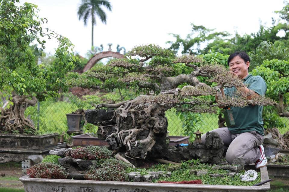 Nghệ nh&acirc;n Nguyễn Tiến Dũng (Dũng Coca) (Ảnh: dulichlangquehongvan)